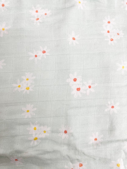 Couverture mousseline de bambou - Petites marguerites menthe