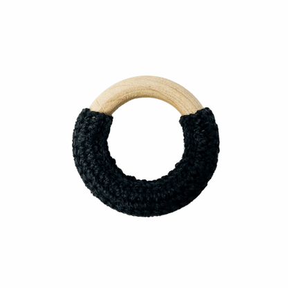 Jouet de dentition -Anneau tricot beige ou noir